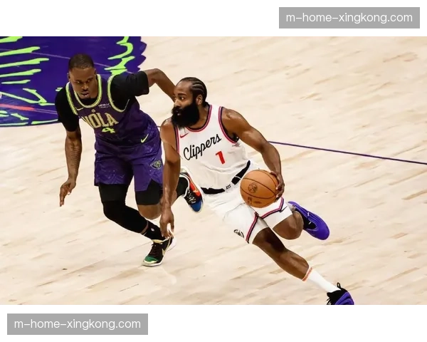 哈登交易至骑士后体系融合，球队战绩提升冲击东部第二位置