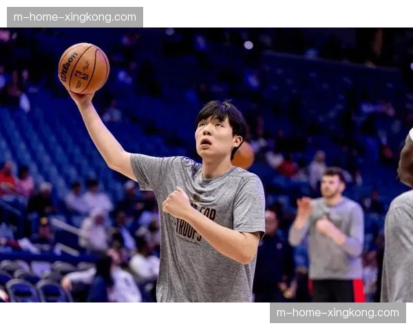 青岛国信杨瀚森护框表现亮眼 场均2.2次封盖位列联盟榜首